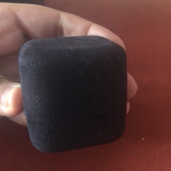 Tiffany and co ring box - Picture 4 of 4